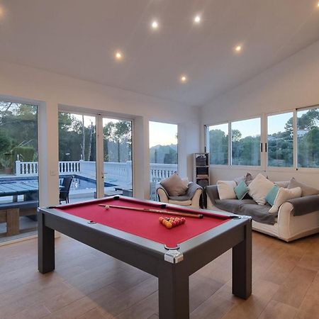 Wonderful Villa, Heated Pool, Near Beautiful Town Alboy المظهر الخارجي الصورة