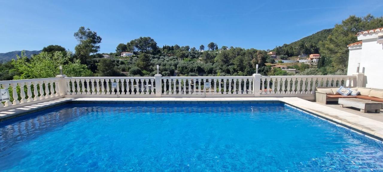 Wonderful Villa, Heated Pool, Near Beautiful Town Alboy المظهر الخارجي الصورة
